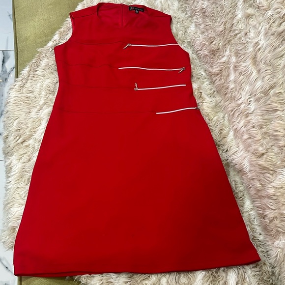 Wome Dress - Picture 1 of 5